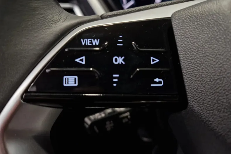 Audi Q4 din 2025 cu 5.000 km - oferta AUD129757 - foto 18