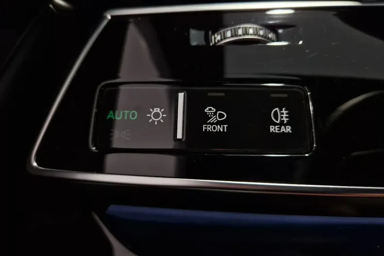 Audi Q7 din 2024 cu 5.000 km - oferta AUD129760 - foto 19