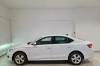 Skoda Octavia din 2025 cu 5.000 km - oferta SKO129764 - foto 2