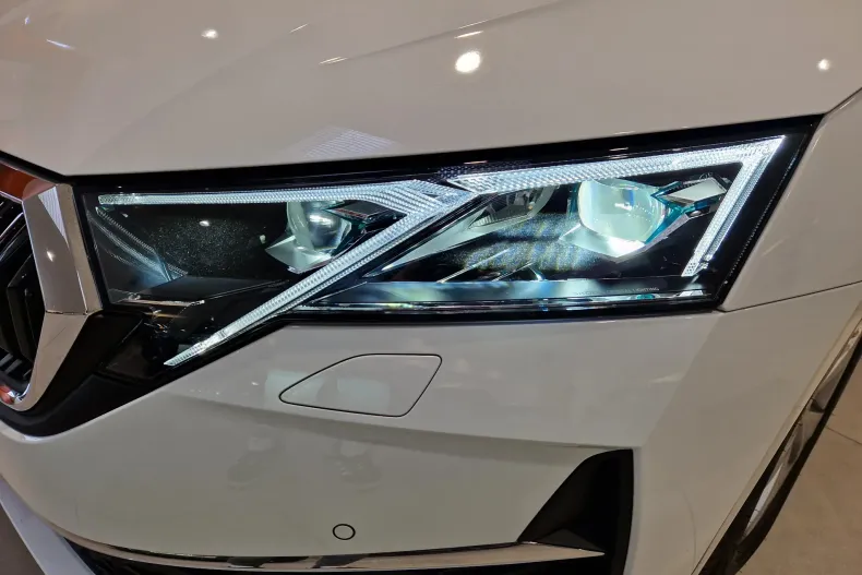 Skoda Octavia din 2025 cu 5.000 km - oferta SKO129764 - foto 9