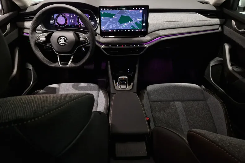 Skoda Octavia din 2025 cu 5.000 km - oferta SKO129764 - foto 12