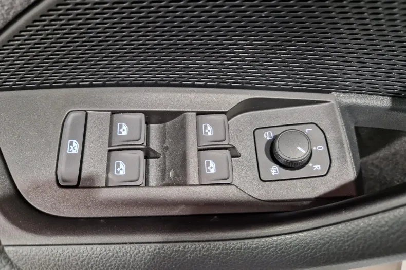 Skoda Octavia din 2025 cu 5.000 km - oferta SKO129764 - foto 16