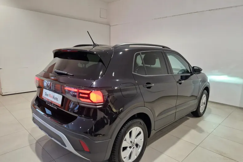 Volkswagen T-Cross din 2024 cu 6.945 km - oferta VOL129765 - foto 7