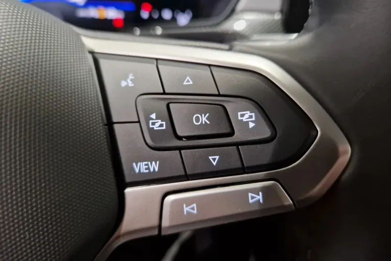 Volkswagen T-Cross din 2024 cu 6.945 km - oferta VOL129765 - foto 20