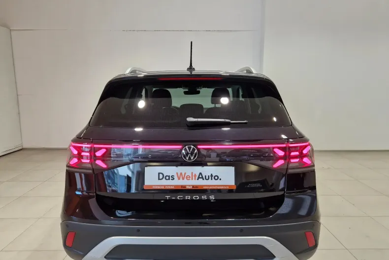 Volkswagen T-Cross din 2024 cu 22.018 km - oferta VOL129766 - foto 8