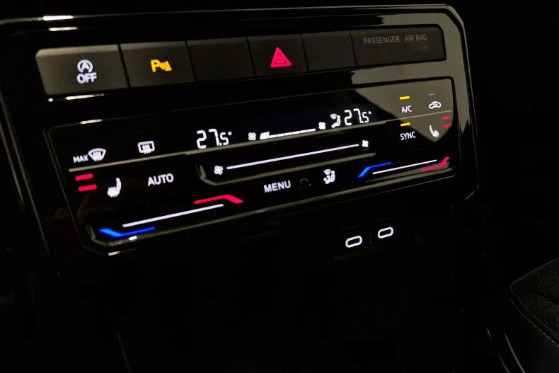 Volkswagen T-Cross din 2024 cu 22.018 km - oferta VOL129766 - foto 23