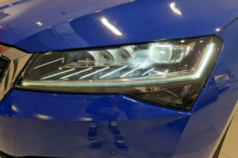 Skoda Superb din 2021 cu 94.209 km - oferta SKO129767 - foto 9