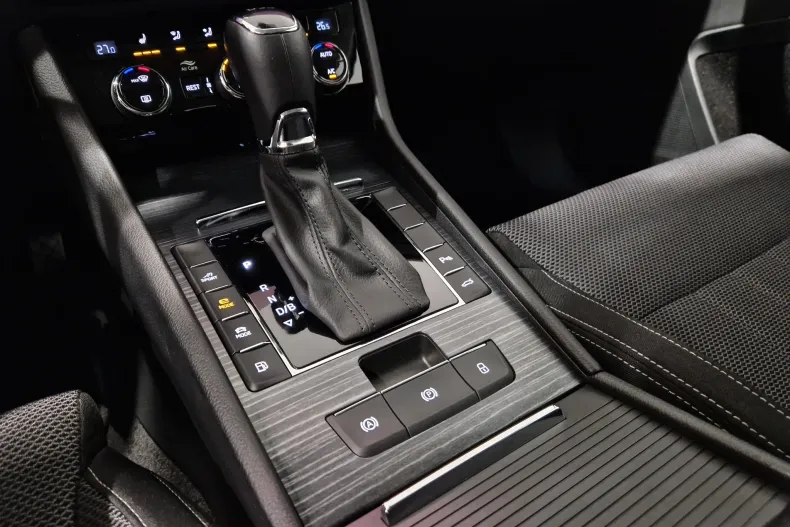 Skoda Superb din 2021 cu 94.209 km - oferta SKO129767 - foto 28