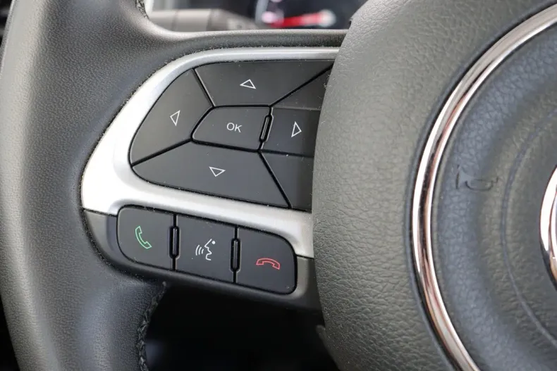 Jeep Renegade din 2021 cu 101.110 km - oferta JEE129791 - foto 18