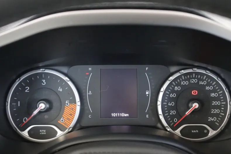 Jeep Renegade din 2021 cu 101.110 km - oferta JEE129791 - foto 22