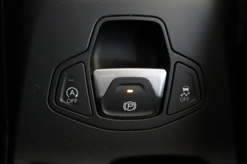 Jeep Renegade din 2021 cu 101.110 km - oferta JEE129791 - foto 23