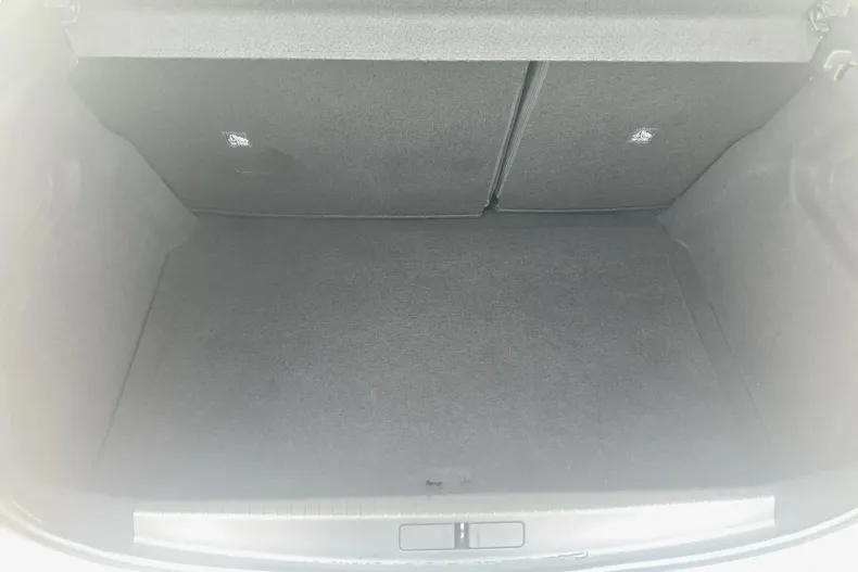 Opel Corsa din 2021 cu 33.803 km - oferta OPE129805 - foto 12