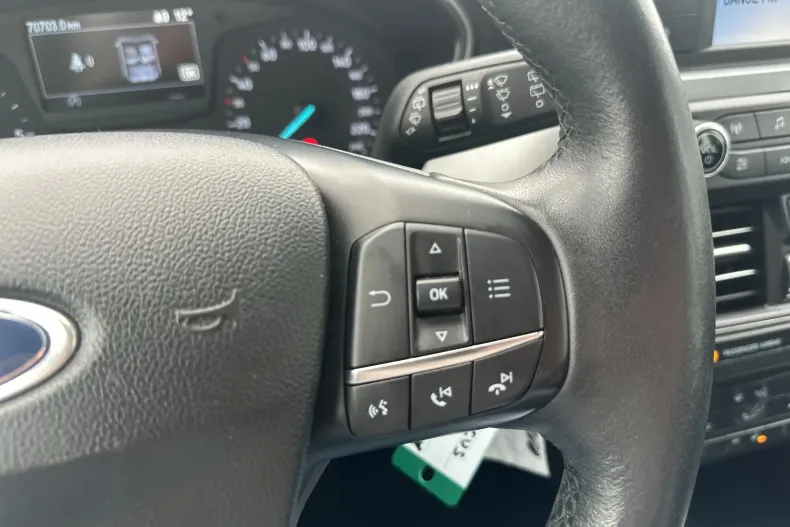 Ford Focus din 2021 cu 70.630 km - oferta FOR129808 - foto 18