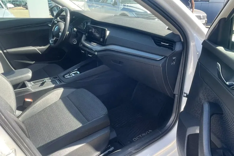 Skoda Octavia din 2022 cu 32.116 km - oferta SKO129810 - foto 17