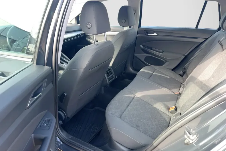 Volkswagen Golf din 2021 cu 102.983 km - oferta VOL129811 - foto 11