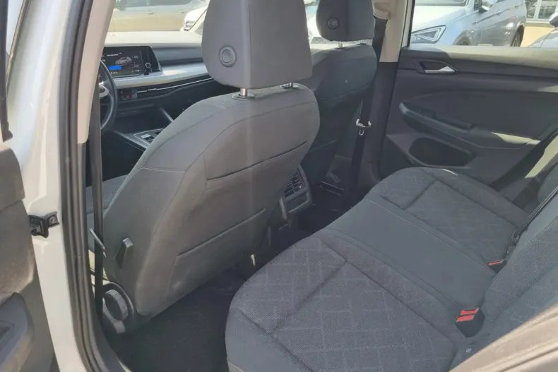 Volkswagen Golf din 2020 cu 38.203 km - oferta VOL129815 - foto 11