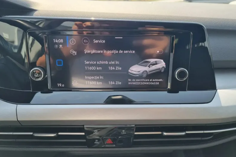 Volkswagen Golf din 2020 cu 38.203 km - oferta VOL129815 - foto 27