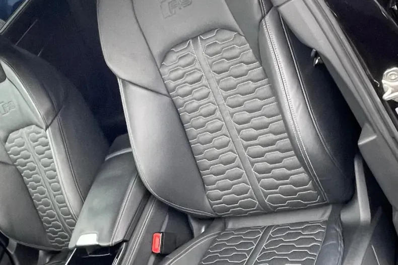 Audi RS6 din 2022 cu 34.104 km - oferta AUD129822 - foto 19