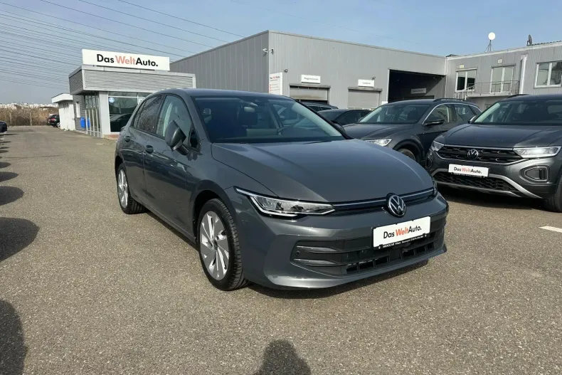 Volkswagen Golf din 2025 cu 1.500 km - oferta VOL129823 - foto 2