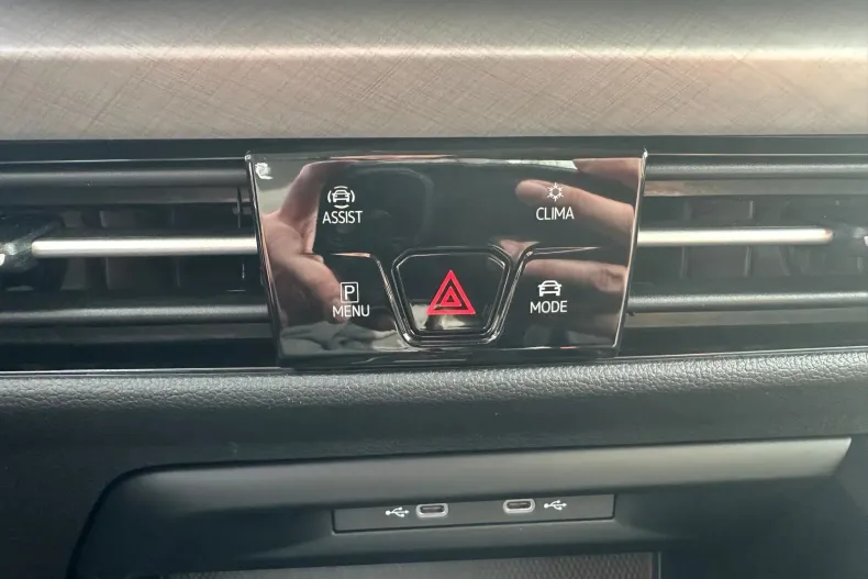 Volkswagen Golf din 2025 cu 1.500 km - oferta VOL129823 - foto 21