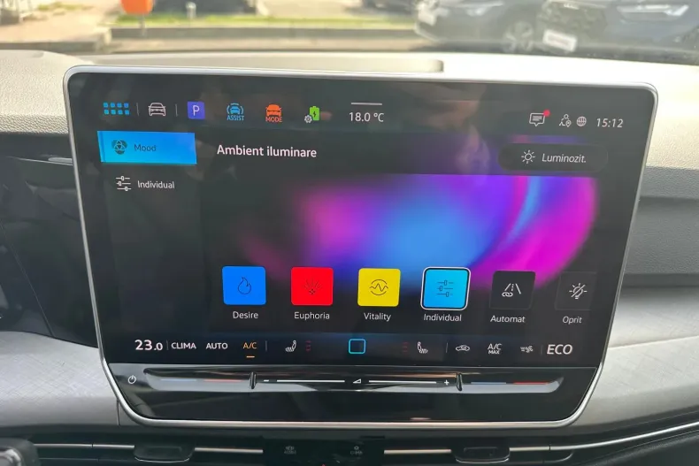 Volkswagen Golf din 2025 cu 1.500 km - oferta VOL129823 - foto 26