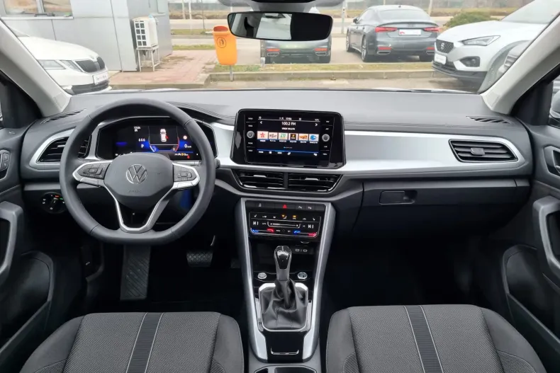 Volkswagen T-Roc din 2025 cu 100 km - oferta VOL129825 - foto 16