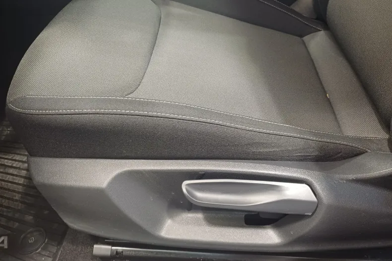 Skoda Fabia din 2023 cu 43.788 km - oferta SKO129832 - foto 10