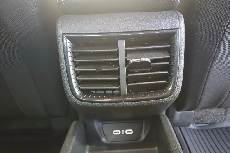 Skoda Fabia din 2023 cu 43.788 km - oferta SKO129832 - foto 29