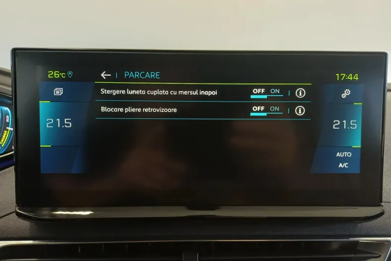 Peugeot 3008 din 2020 cu 75.346 km - oferta PEU129836 - foto 22