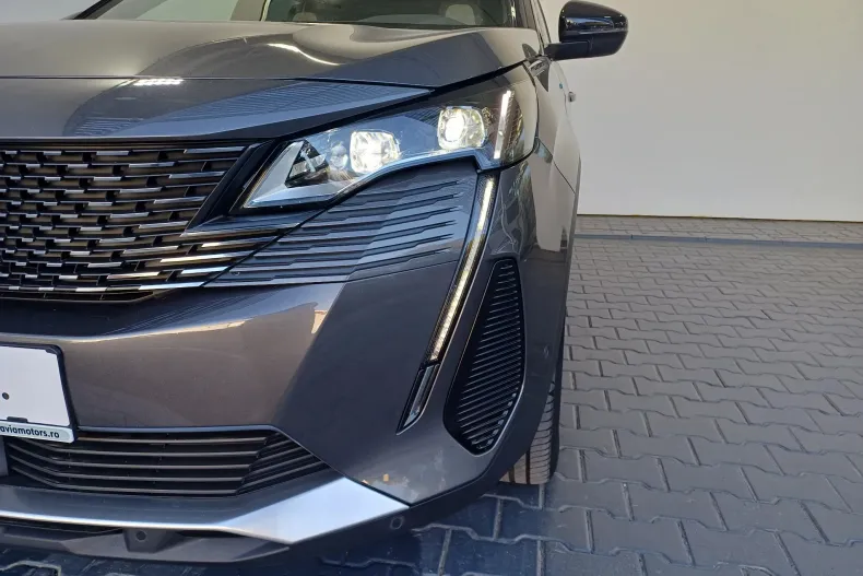 Peugeot 3008 din 2020 cu 75.346 km - oferta PEU129836 - foto 39