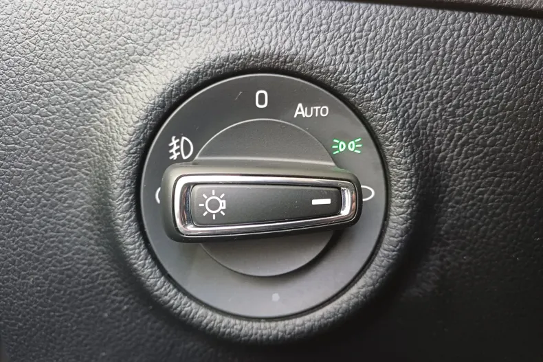 Skoda Superb din 2020 cu 133.420 km - oferta SKO129838 - foto 11