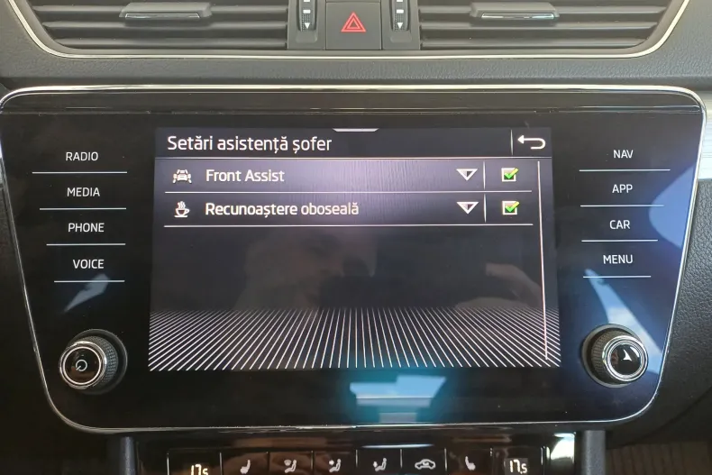 Skoda Superb din 2020 cu 133.420 km - oferta SKO129838 - foto 25