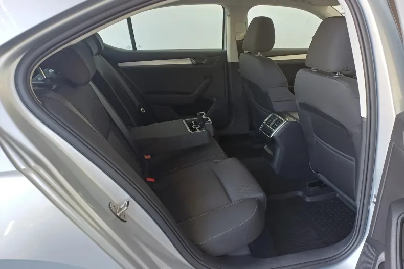 Skoda Superb din 2020 cu 133.420 km - oferta SKO129838 - foto 31