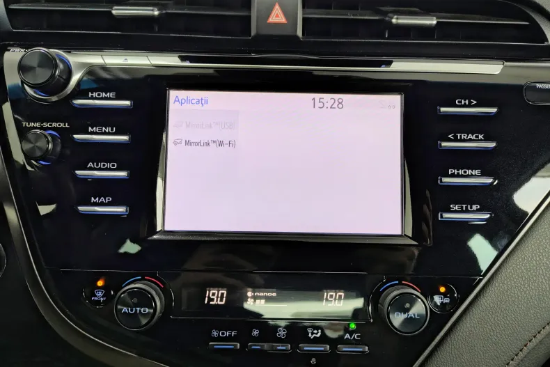 Toyota Camry din 2020 cu 50.244 km - oferta TOY129843 - foto 23