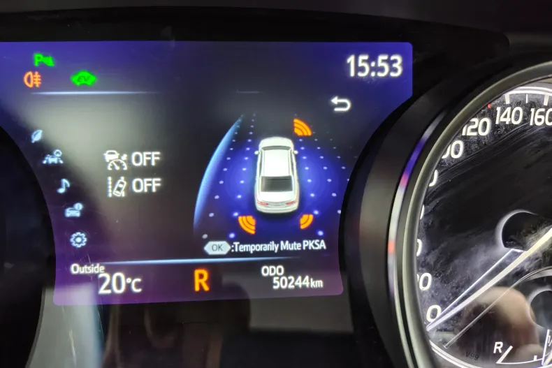 Toyota Camry din 2020 cu 50.244 km - oferta TOY129843 - foto 33