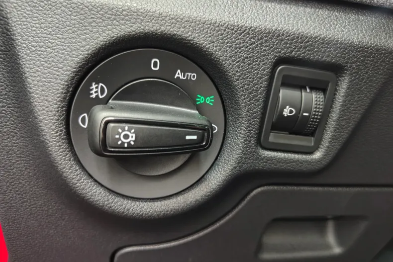 Skoda Scala din 2025 cu 4.288 km - oferta SKO129848 - foto 10