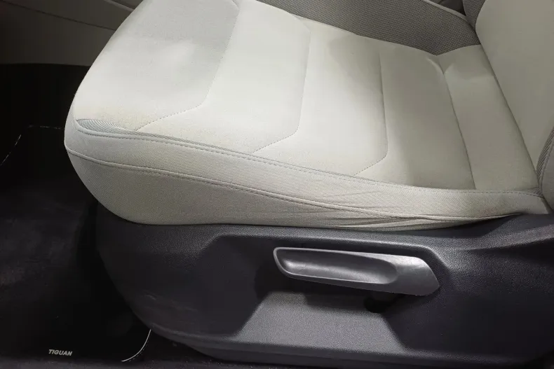 Volkswagen Tiguan din 2021 cu 66.191 km - oferta VOL129849 - foto 10