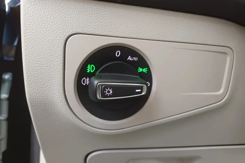 Volkswagen Tiguan din 2021 cu 66.191 km - oferta VOL129849 - foto 11