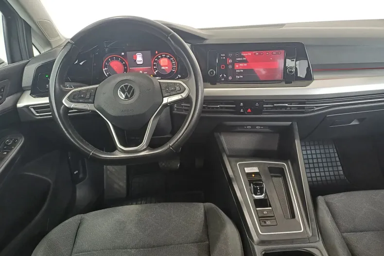 Volkswagen Golf din 2021 cu 104.184 km - oferta VOL129863 - foto 8