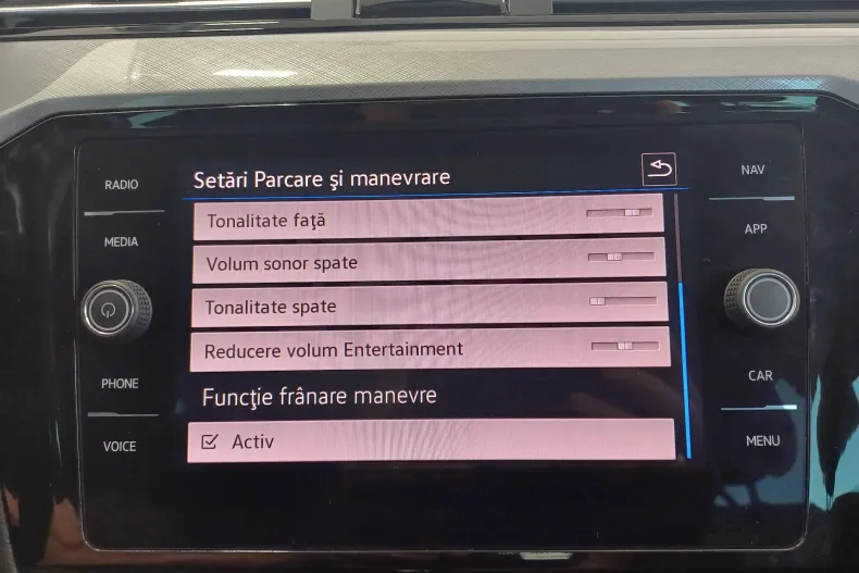 Volkswagen Passat din 2021 cu 99.170 km - oferta VOL129869 - foto 24