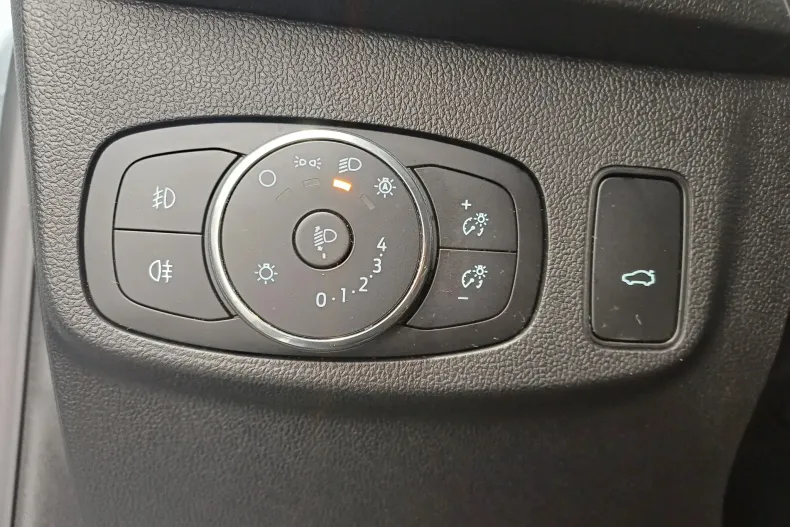 Ford Focus din 2022 cu 86.715 km - oferta FOR129877 - foto 11