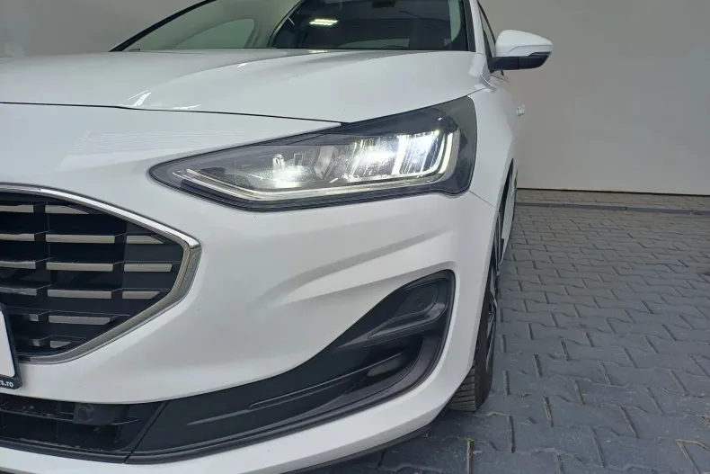 Ford Focus din 2022 cu 86.715 km - oferta FOR129877 - foto 35