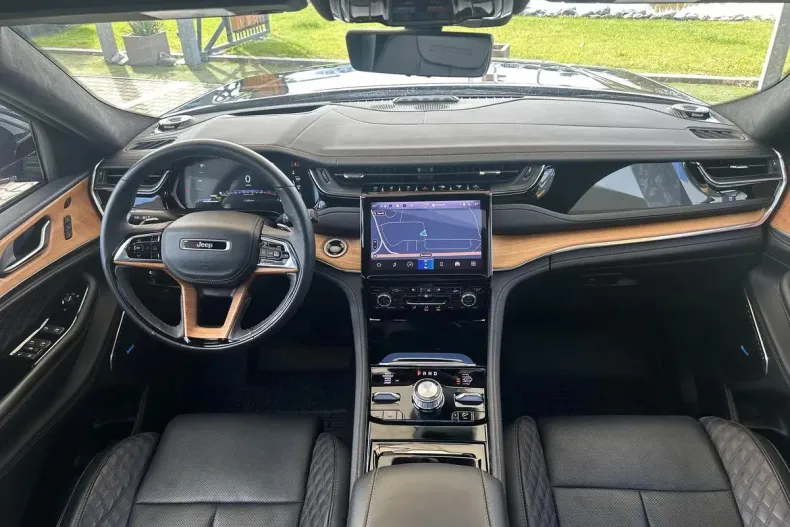 Jeep Grand Cherokee din 2024 cu 31.888 km - oferta JEE129882 - foto 12