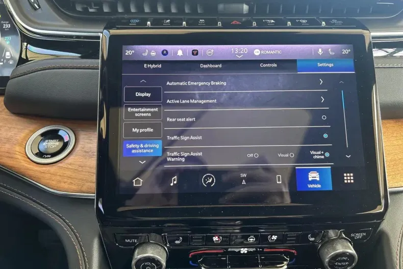 Jeep Grand Cherokee din 2024 cu 31.888 km - oferta JEE129882 - foto 20