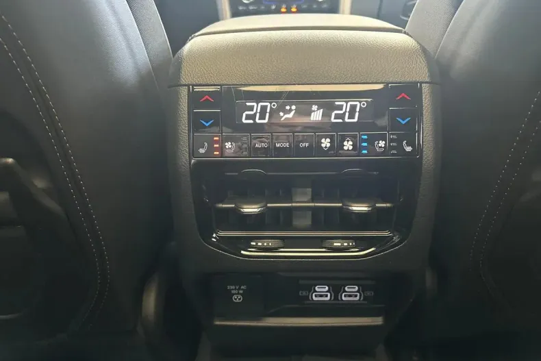 Jeep Grand Cherokee din 2024 cu 31.888 km - oferta JEE129882 - foto 24