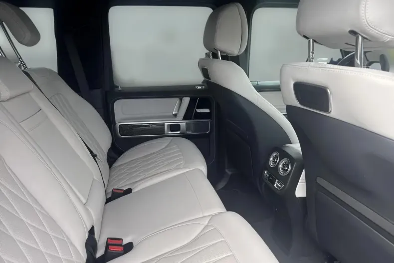 Mercedes-Benz G din 2023 cu 3.400 km - oferta MER129888 - foto 14