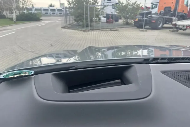 BMW X6 din 2024 cu 25.120 km - oferta BMW129892 - foto 19