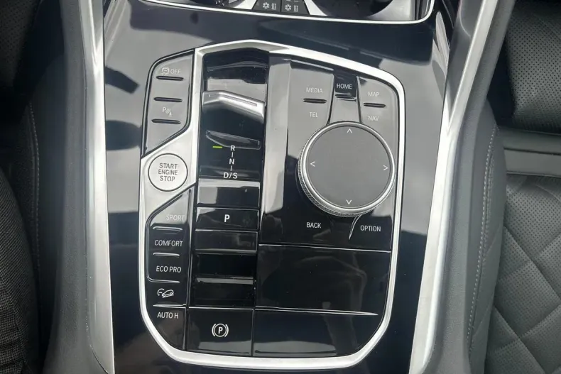 BMW X6 din 2024 cu 25.120 km - oferta BMW129892 - foto 20