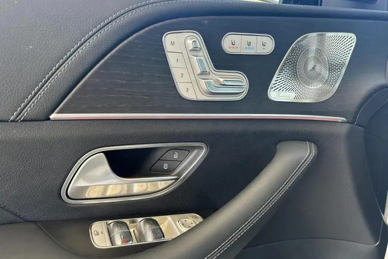 Mercedes-Benz GLE din 2024 cu 13.663 km - oferta MER129894 - foto 18