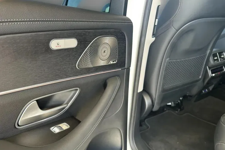 Mercedes-Benz GLE din 2024 cu 13.663 km - oferta MER129894 - foto 25